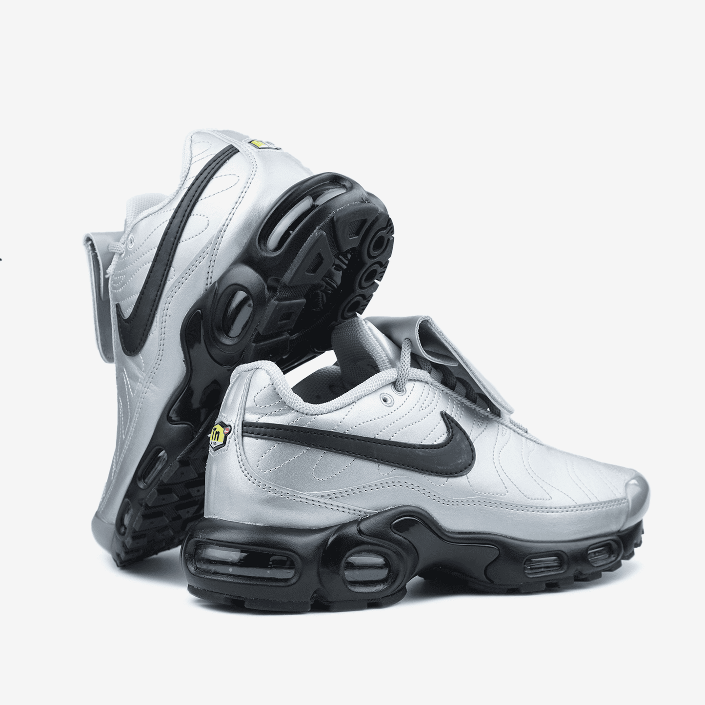 Nike Air Max Plus Tiempo Wolf Grey Black