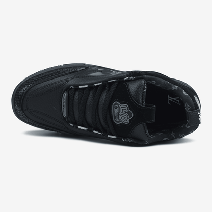 Louis Vuitton Skate Black Logo