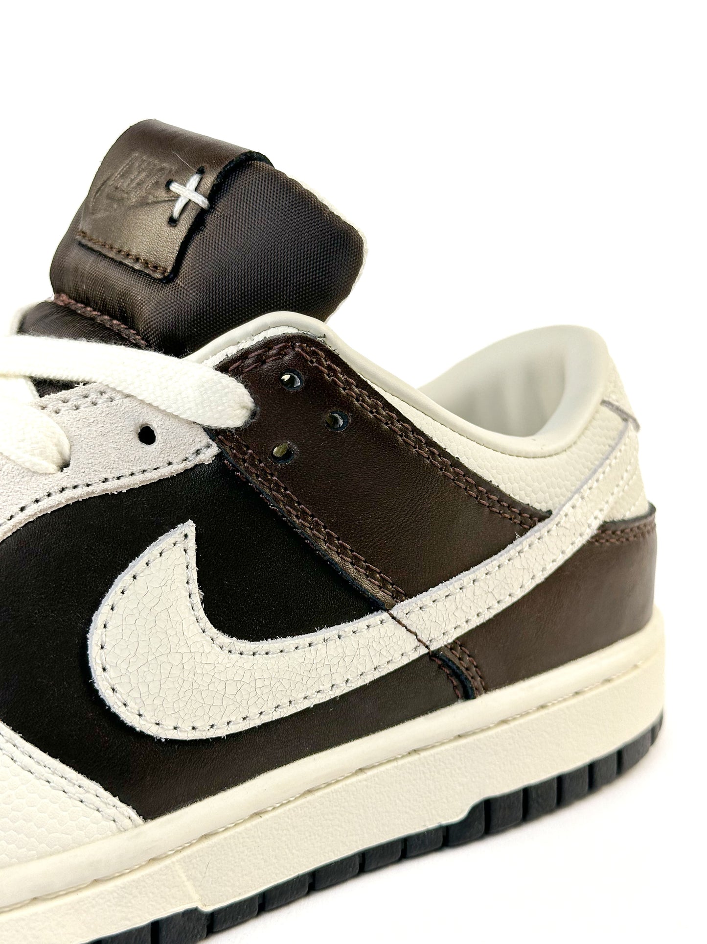 Nike SB Dunk Dark Brown Cracked Skin