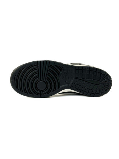 Nike SB Dunk Dark Brown Cracked Skin