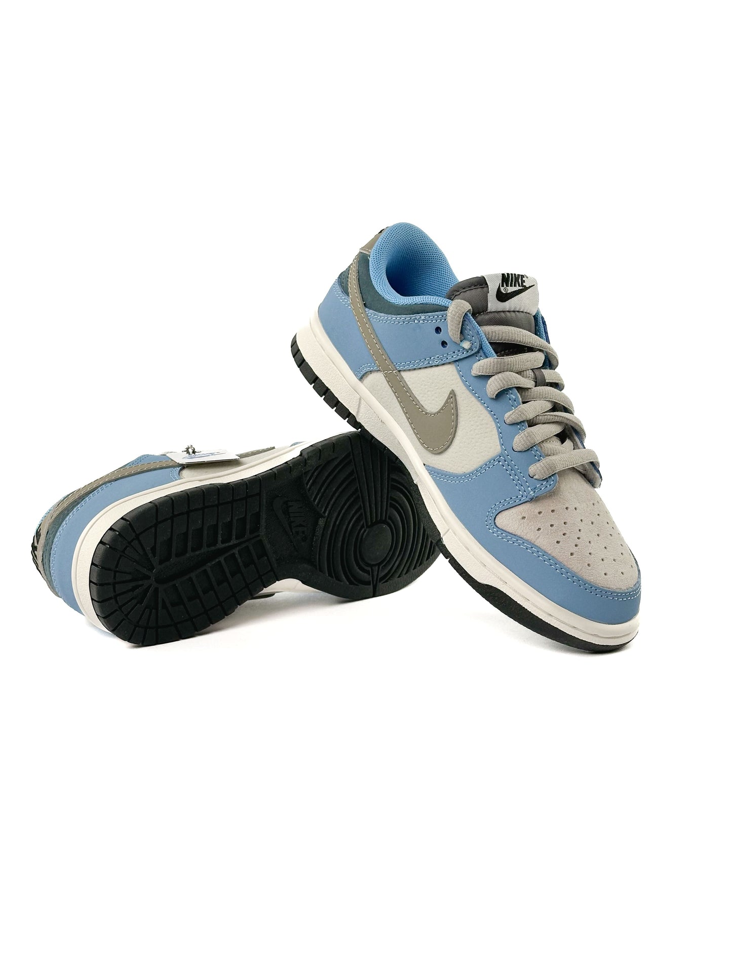 Nike SB Dunk x Otomo Katsuhiro Old Blue