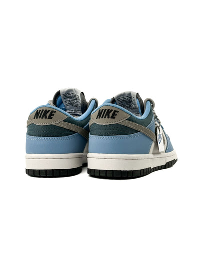 Nike SB Dunk x Otomo Katsuhiro Old Blue
