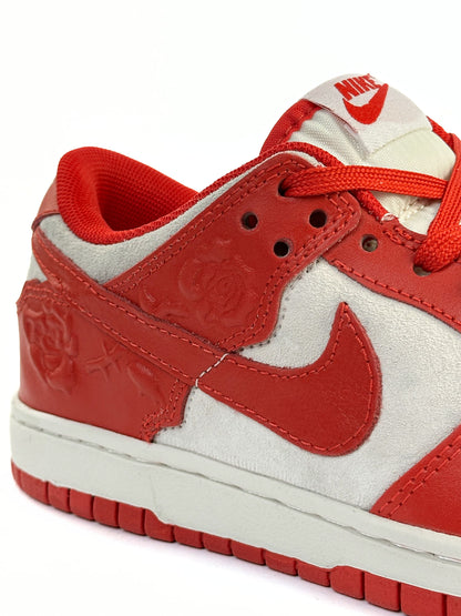 Nike Sb Dunk Red Roses