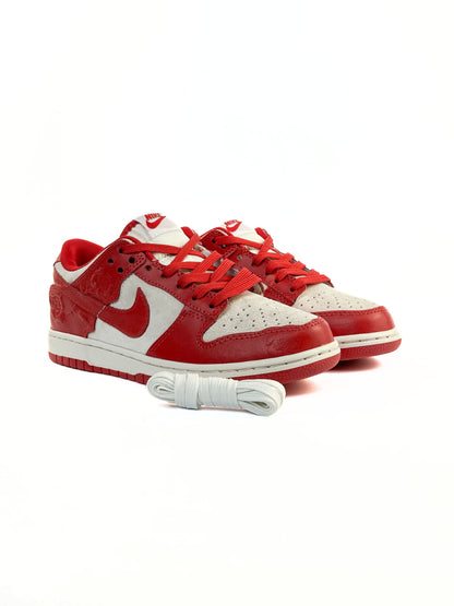 Nike Sb Dunk Red Roses