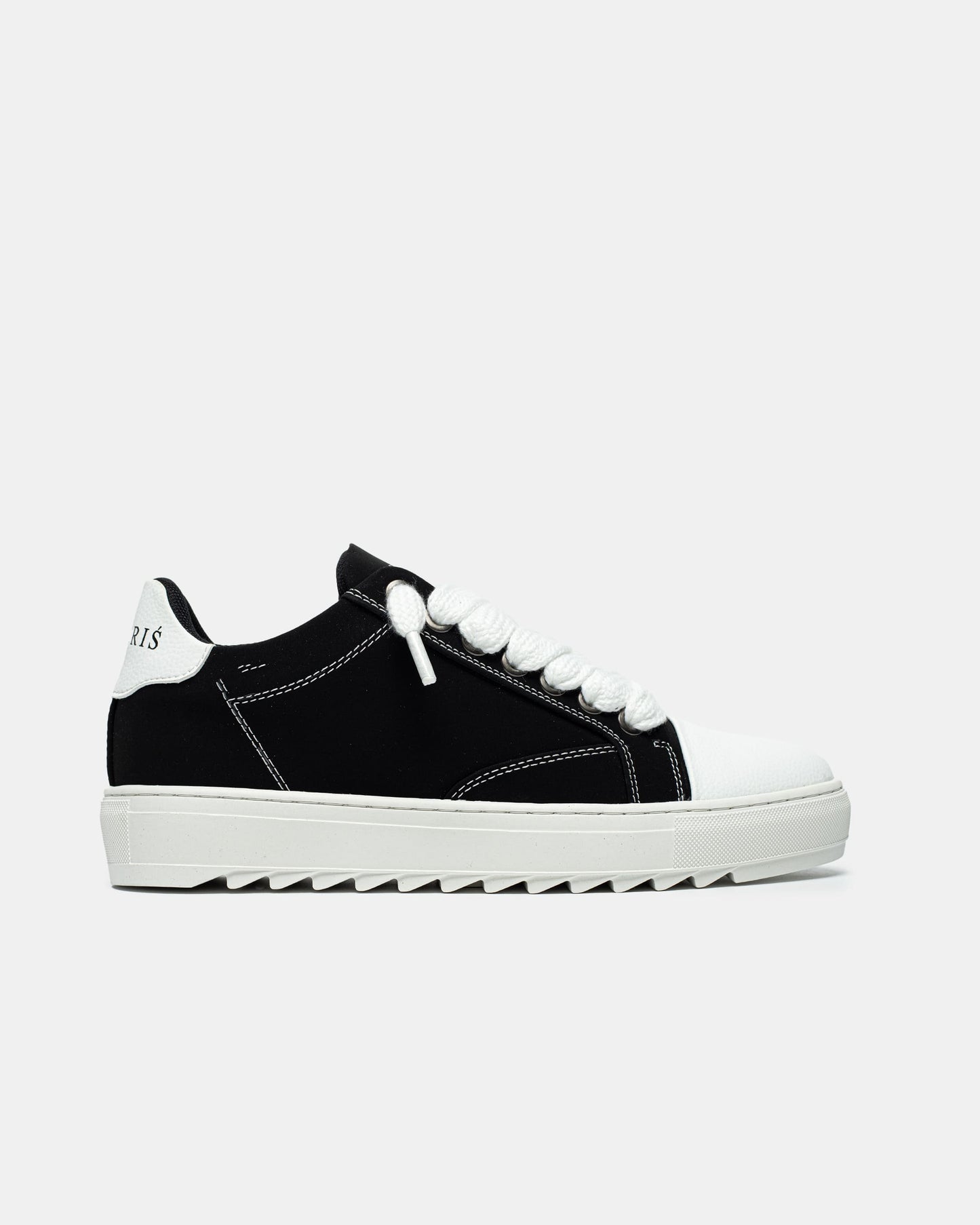 Numeris Black White