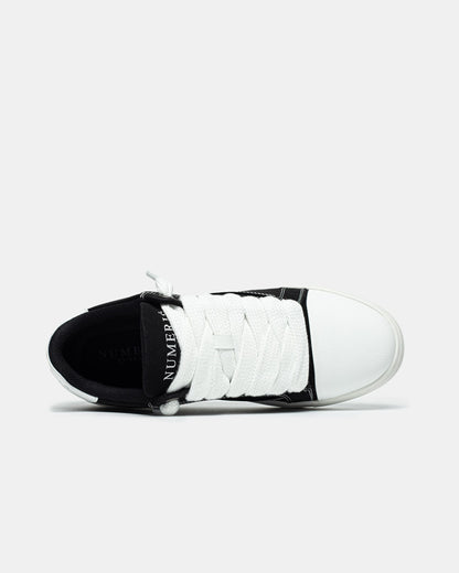 Numeris Black White