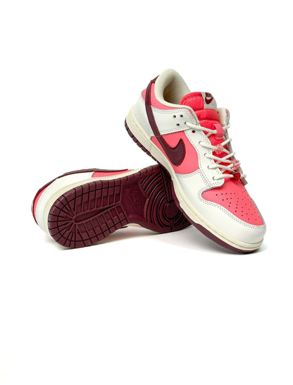 Nike SB Dunk Valentine's Day 2.0