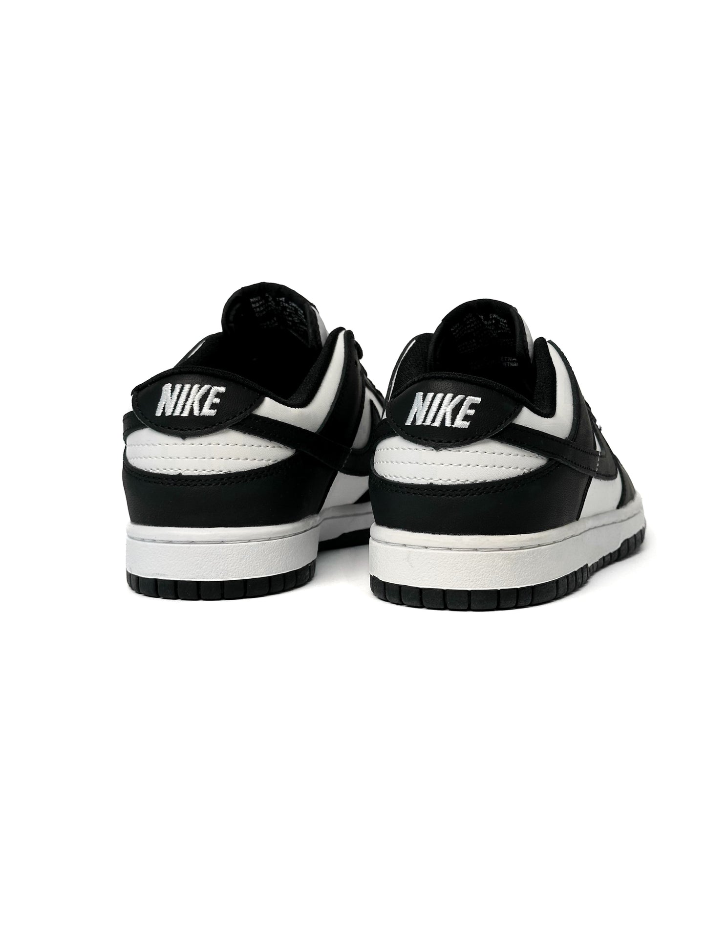 Nike SB Dunk BLack White Cherry Charms