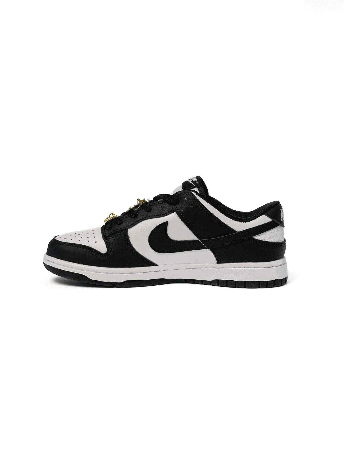 Nike SB Dunk BLack White Cherry Charms
