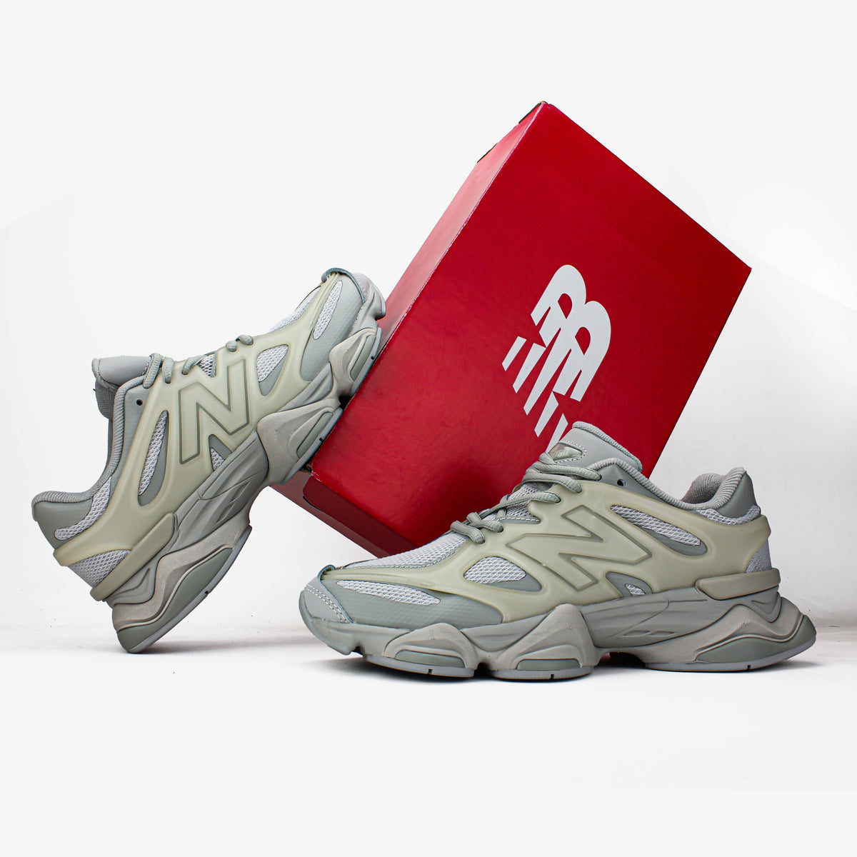 New Balance 9060 x Raincloud / Concrete