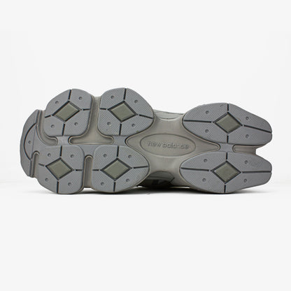 New Balance 9060 x Raincloud / Concrete