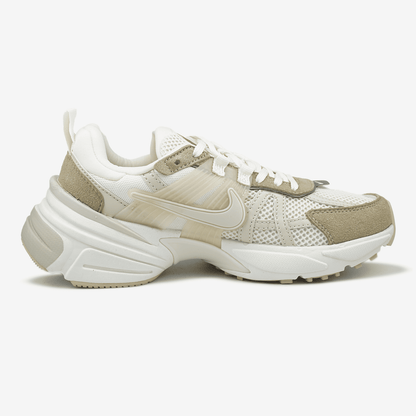 Nike V2K Run Sand Beige