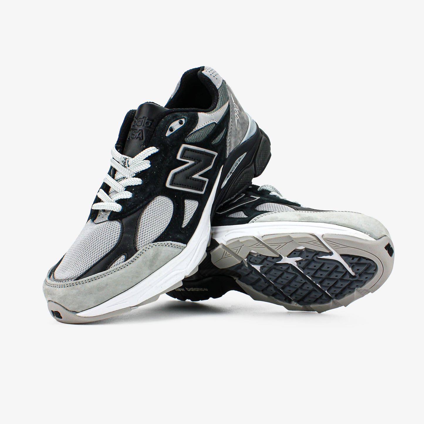 New Balance 990 V3 DTLR Greyscale