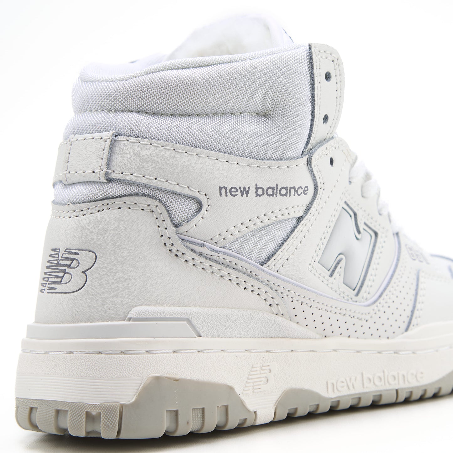 New Balance 650 Hight White Fur