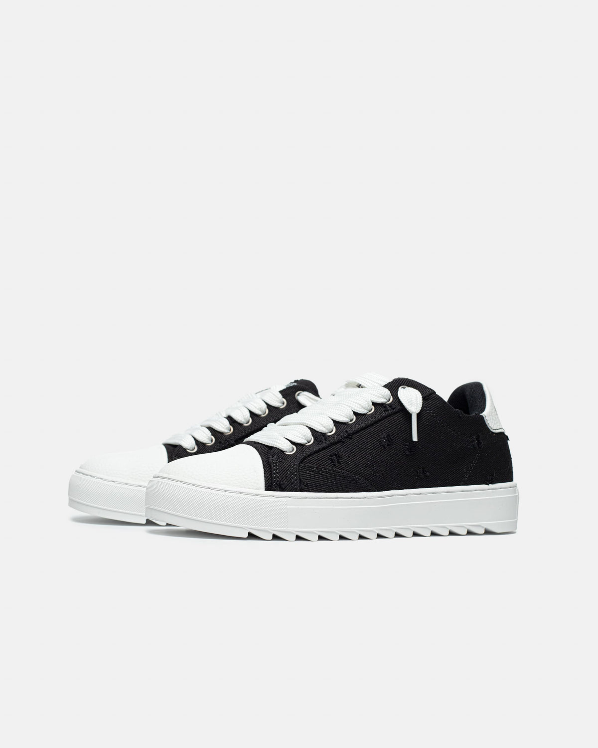 Numeris Thrashed Black