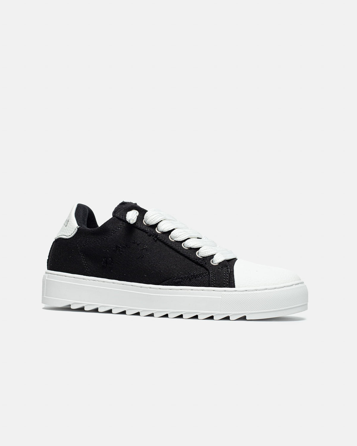 Numeris Thrashed Black