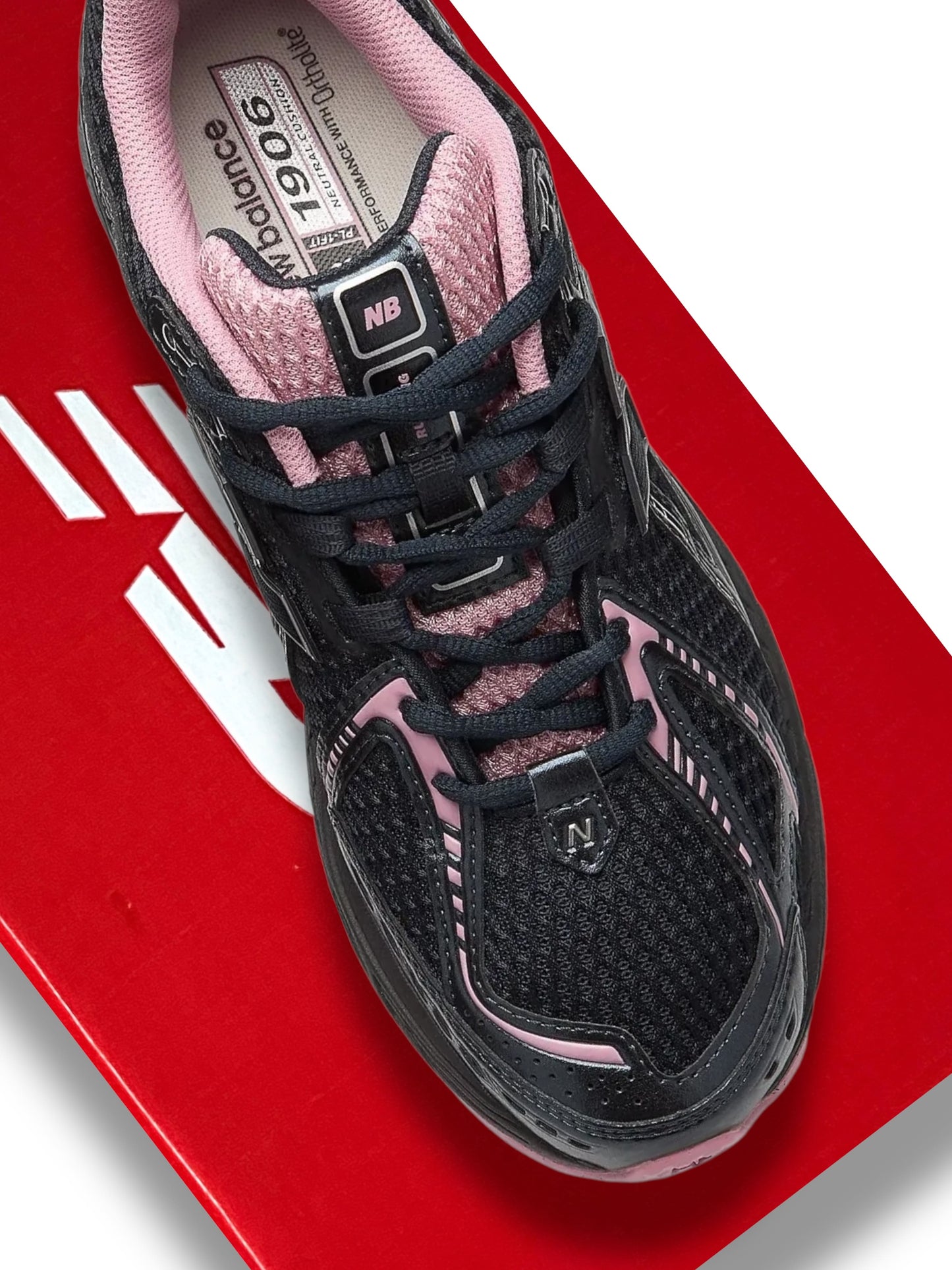 New Balance 1906R Eclipse Pink Taffy Black