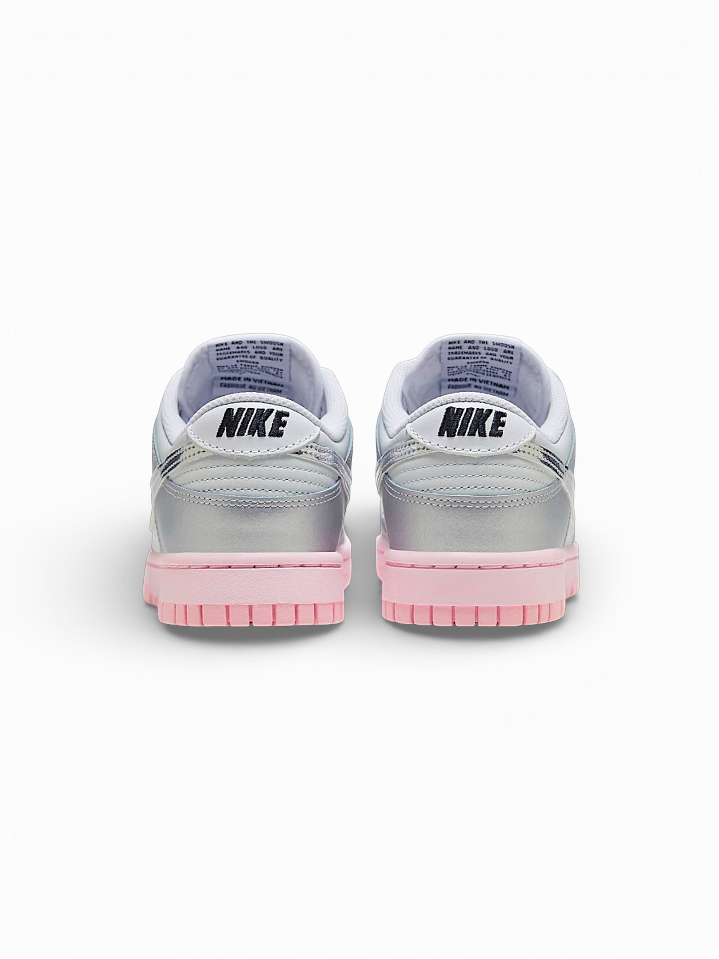 Nike SB Dunk Low LX Metallic Silver Pink