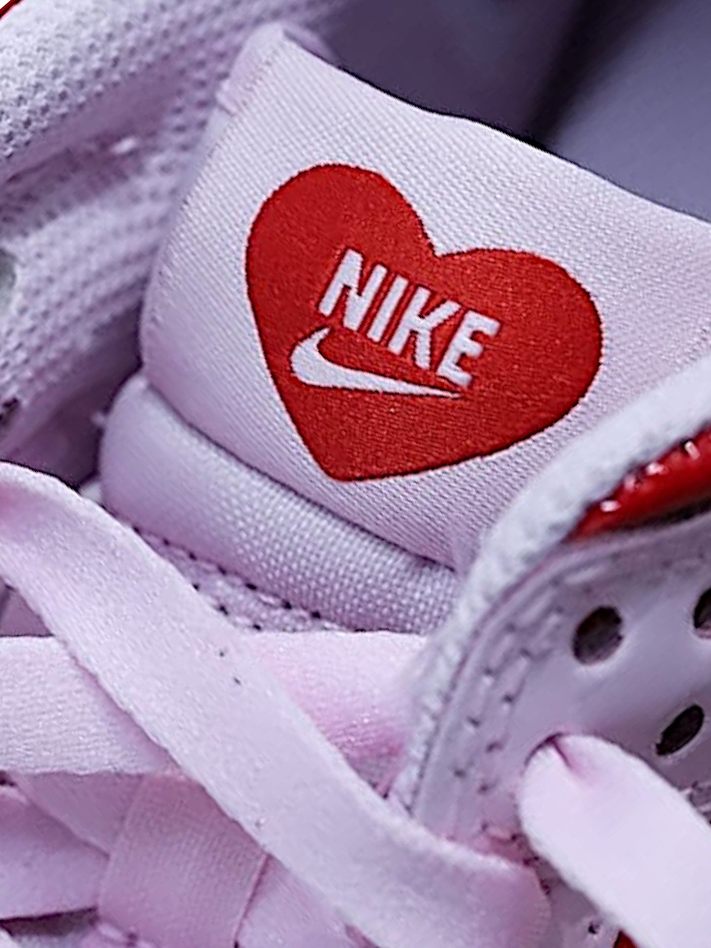 Nike SB Dunk Low GS Valentine’s Day Lacquered