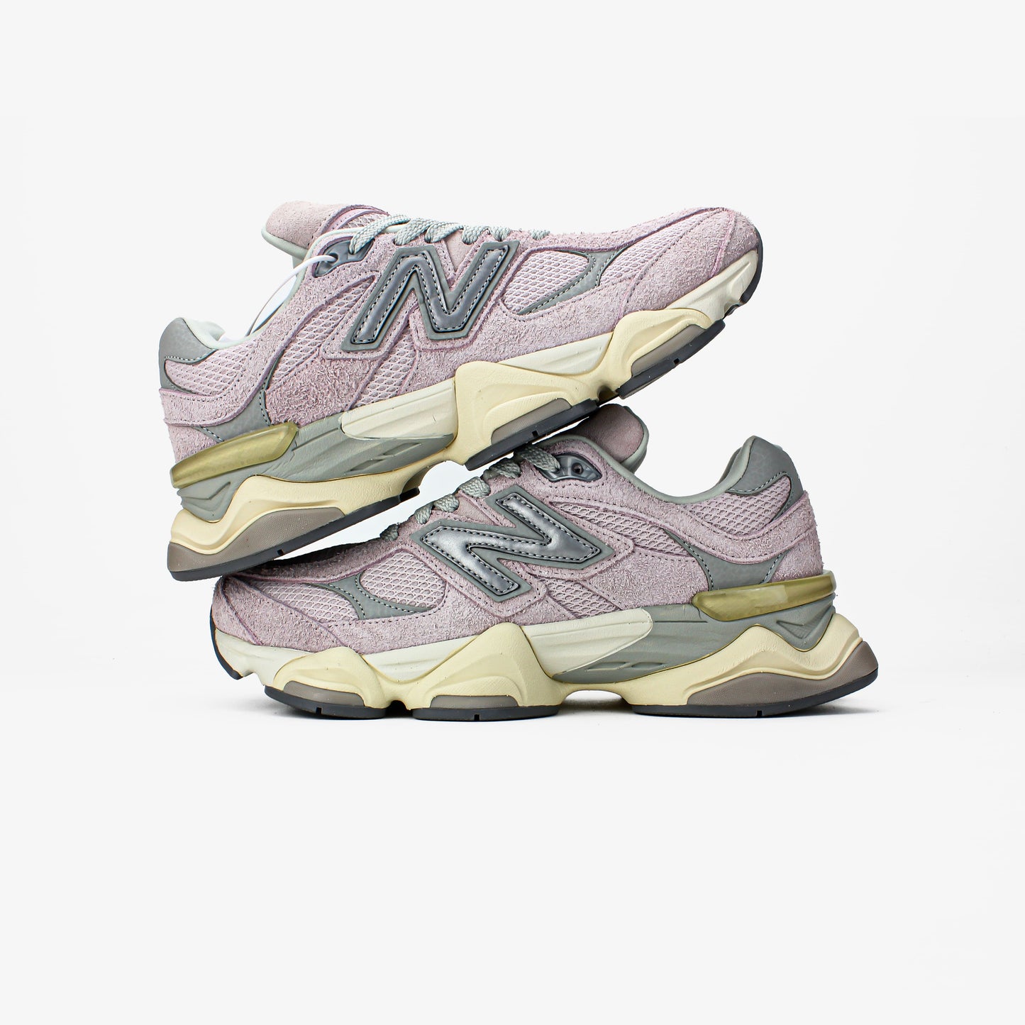 New Balance 9060 Pink Grey