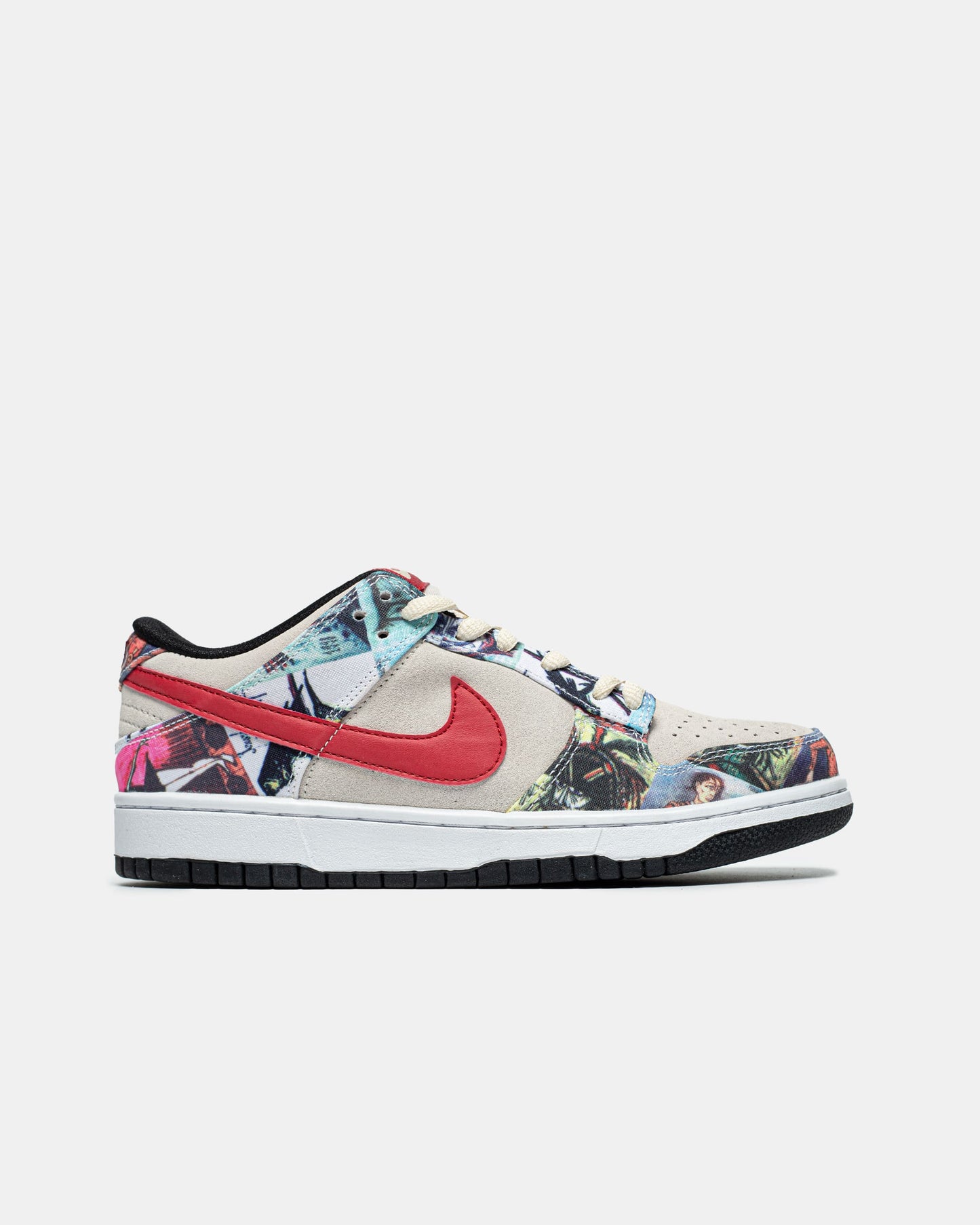 NIke SB Dunk Low Paris