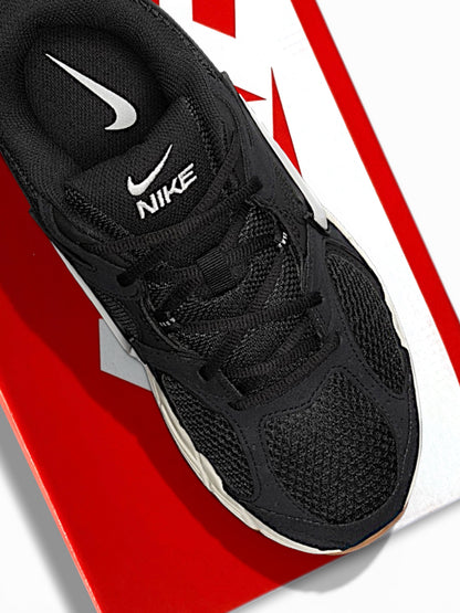 Nike V5 RNR Black Phantom-Gum Med Brown