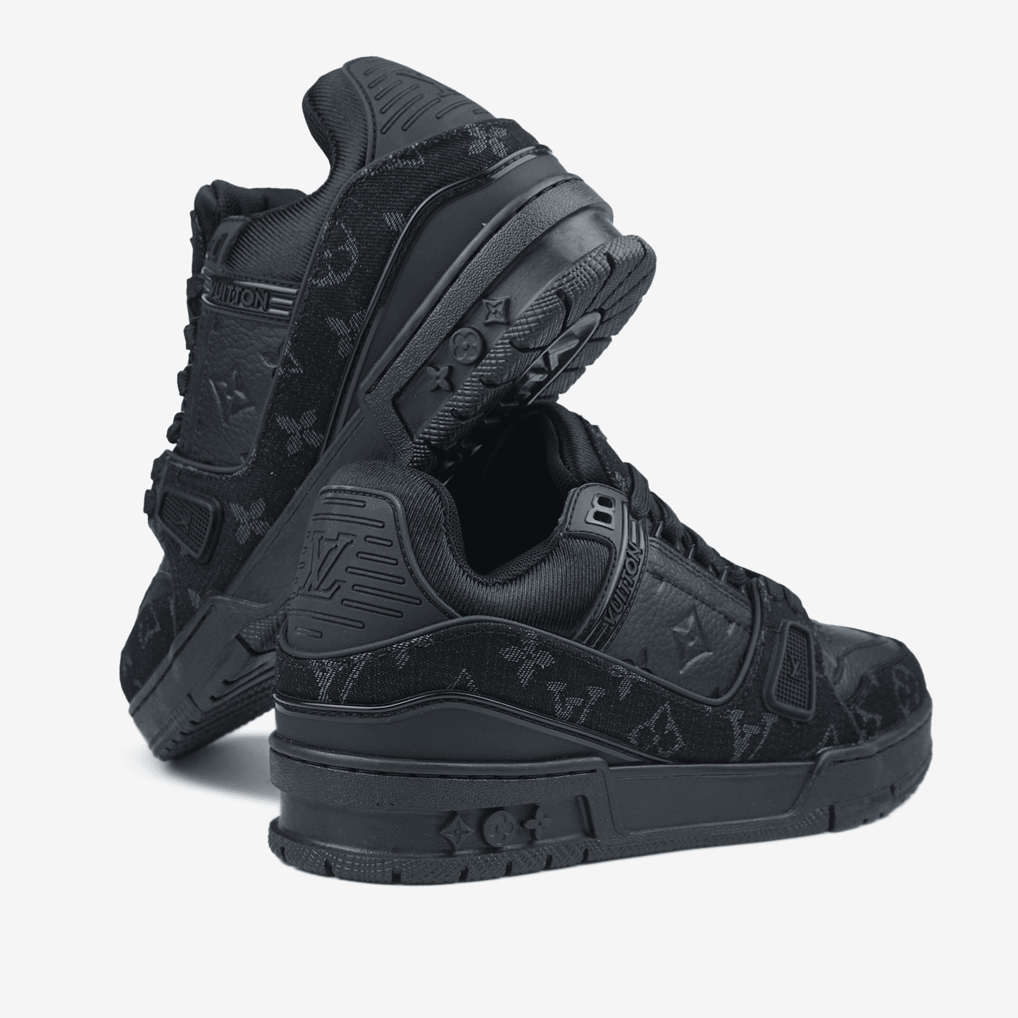 Louis Vuitton Trainer Total Black