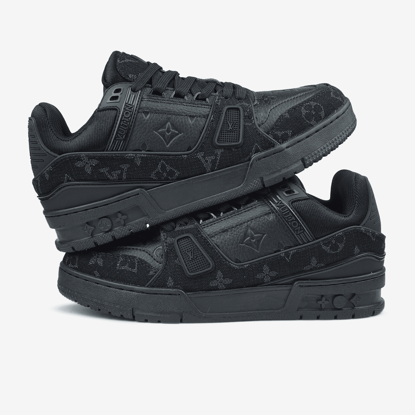 Louis Vuitton Trainer Total Black