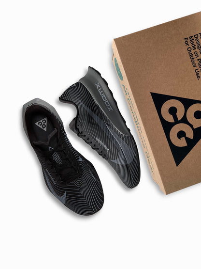 Nike ACG Ultrafly Trail Black Photon Dust