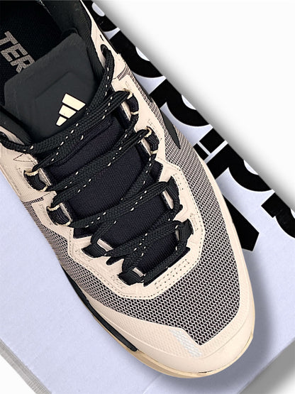 Adidas Terrex Skychaser Tech GTX Low Gore-Tex Beige Black