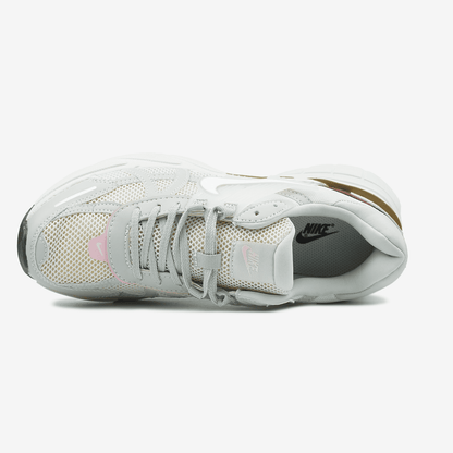 Nike V2K Runtekk Beige Pink