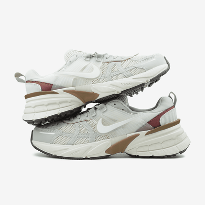 Nike V2K Runtekk Beige Pink