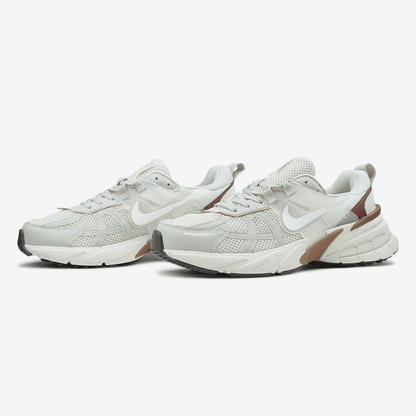 Nike V2K Runtekk Beige Pink