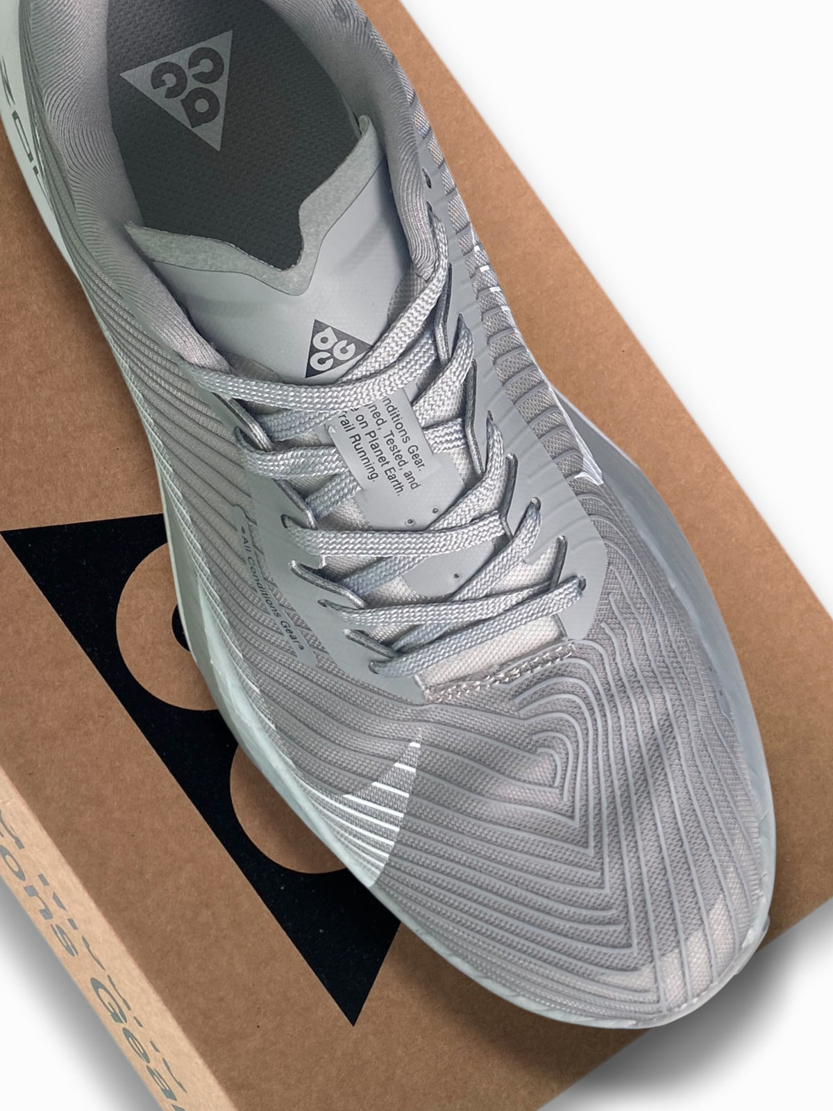 Nike ACG Ultrafly Trail Grey White