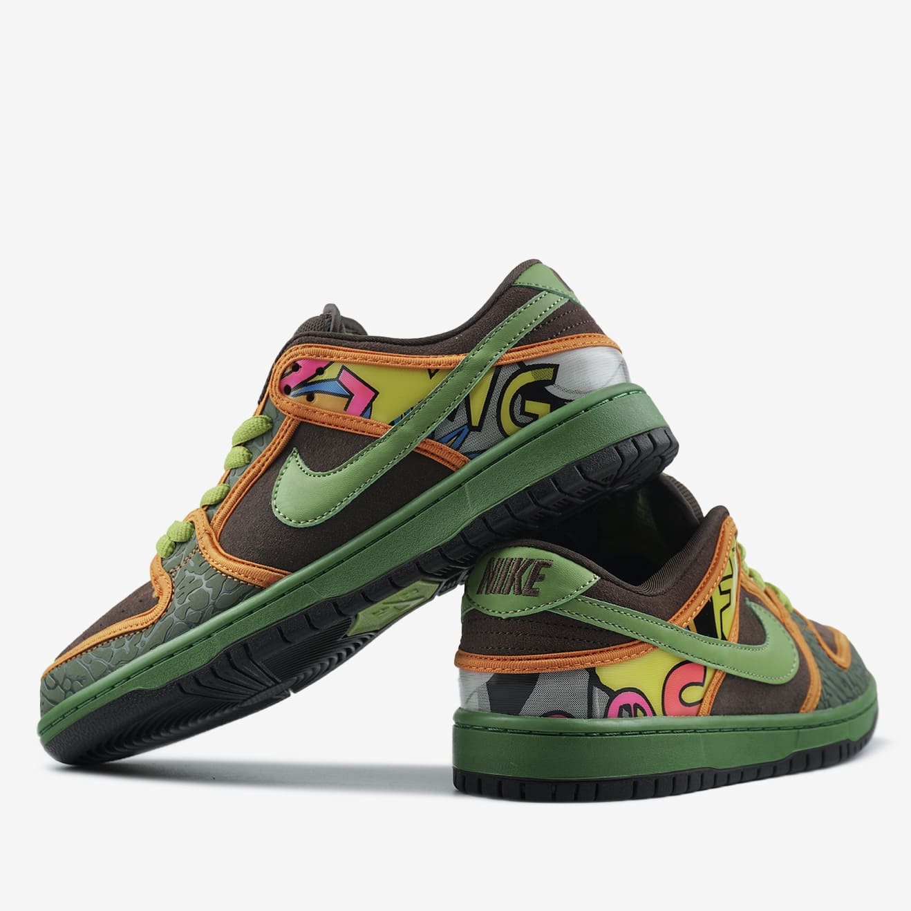Nike SB Dunk Low De La Soul