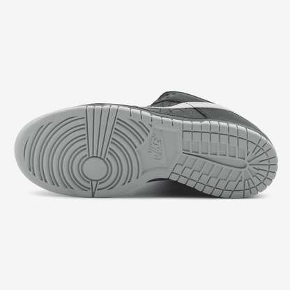 Nike SB Dunk Low GS Symbiote