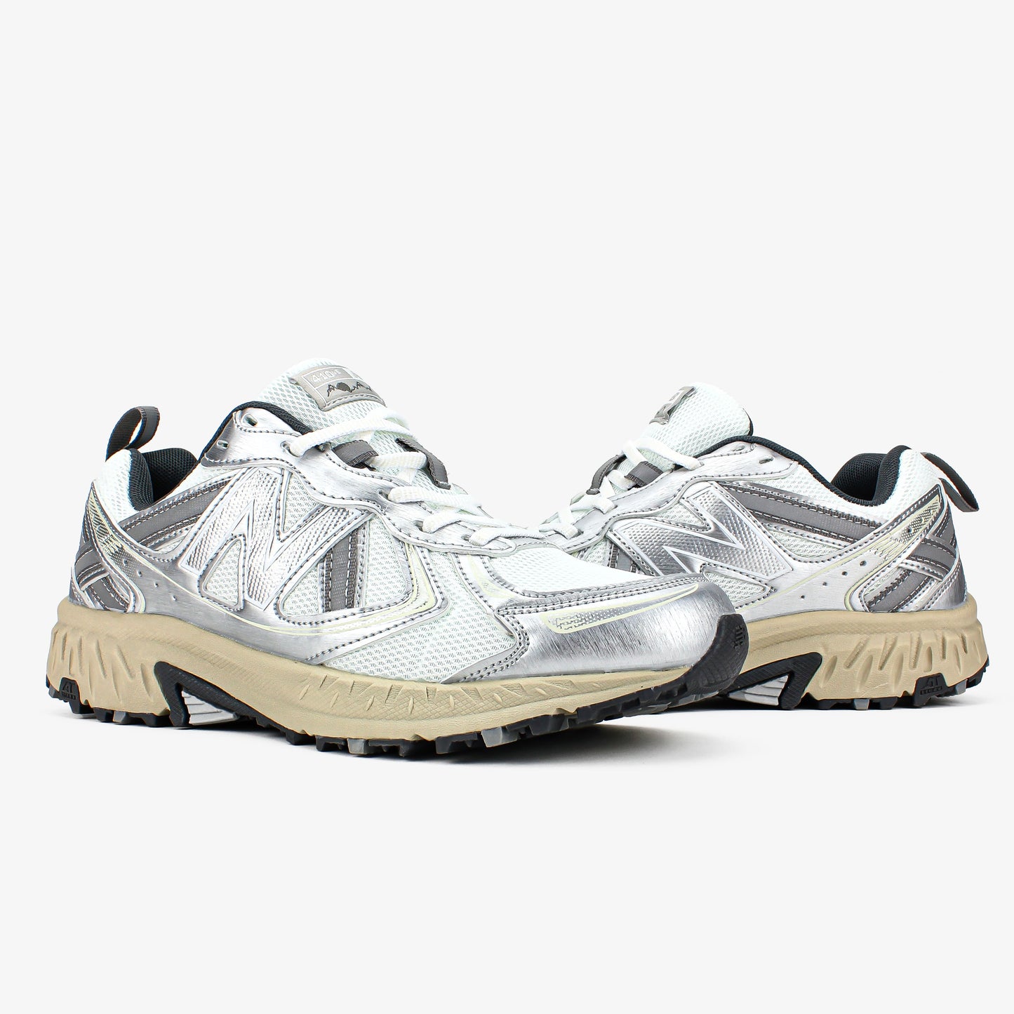 New Balance 410 V5 Silver