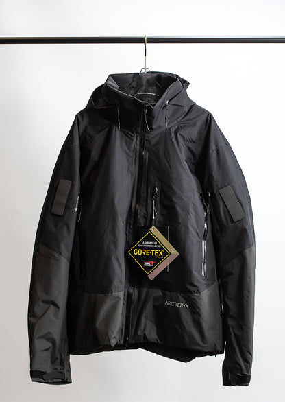 Arc’teryx System Axis Gore-Tex Black