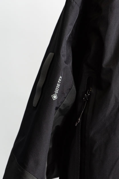 Arc’teryx System Axis Gore-Tex Black