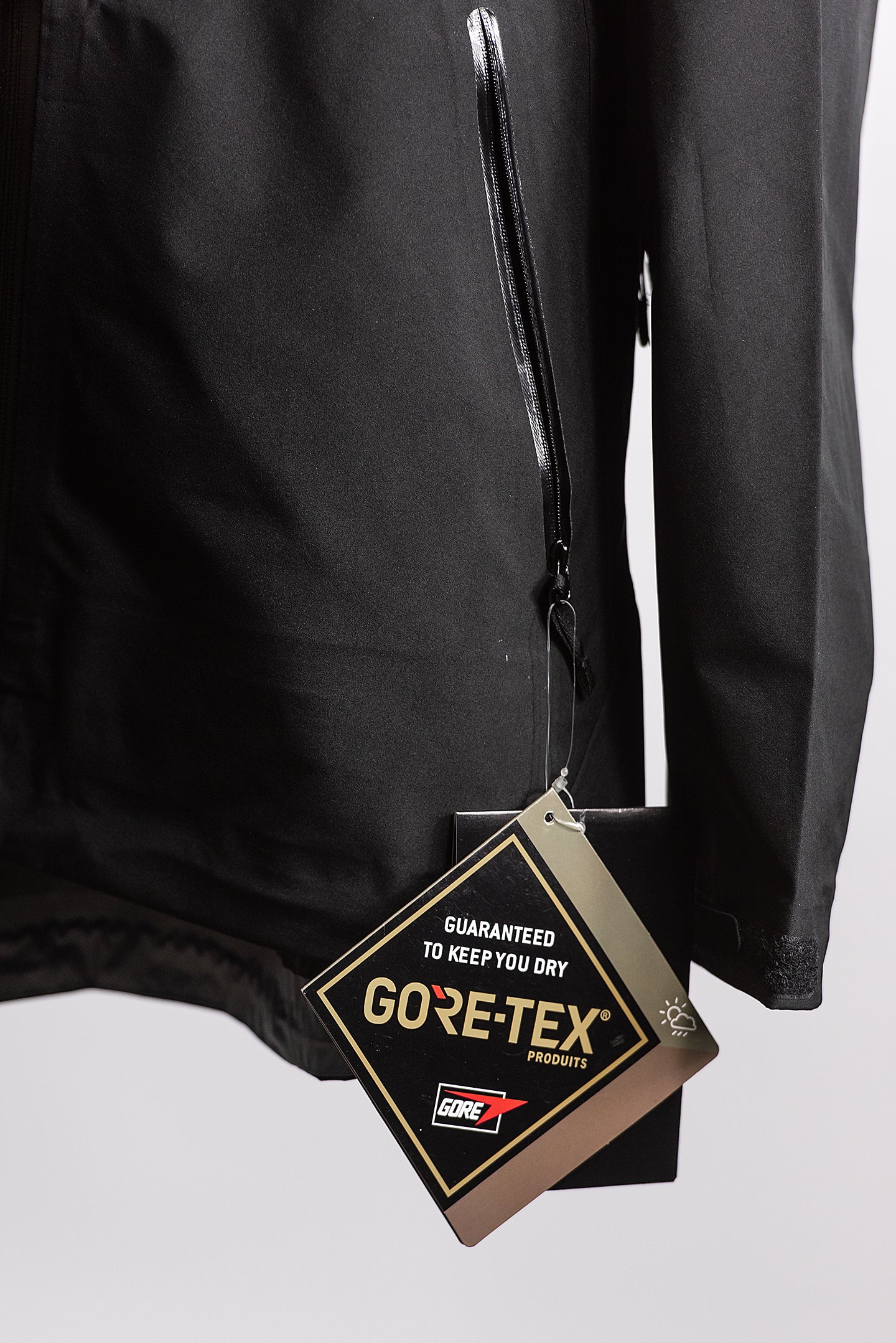 Arc’teryx Beta LT Gore-Tex Black