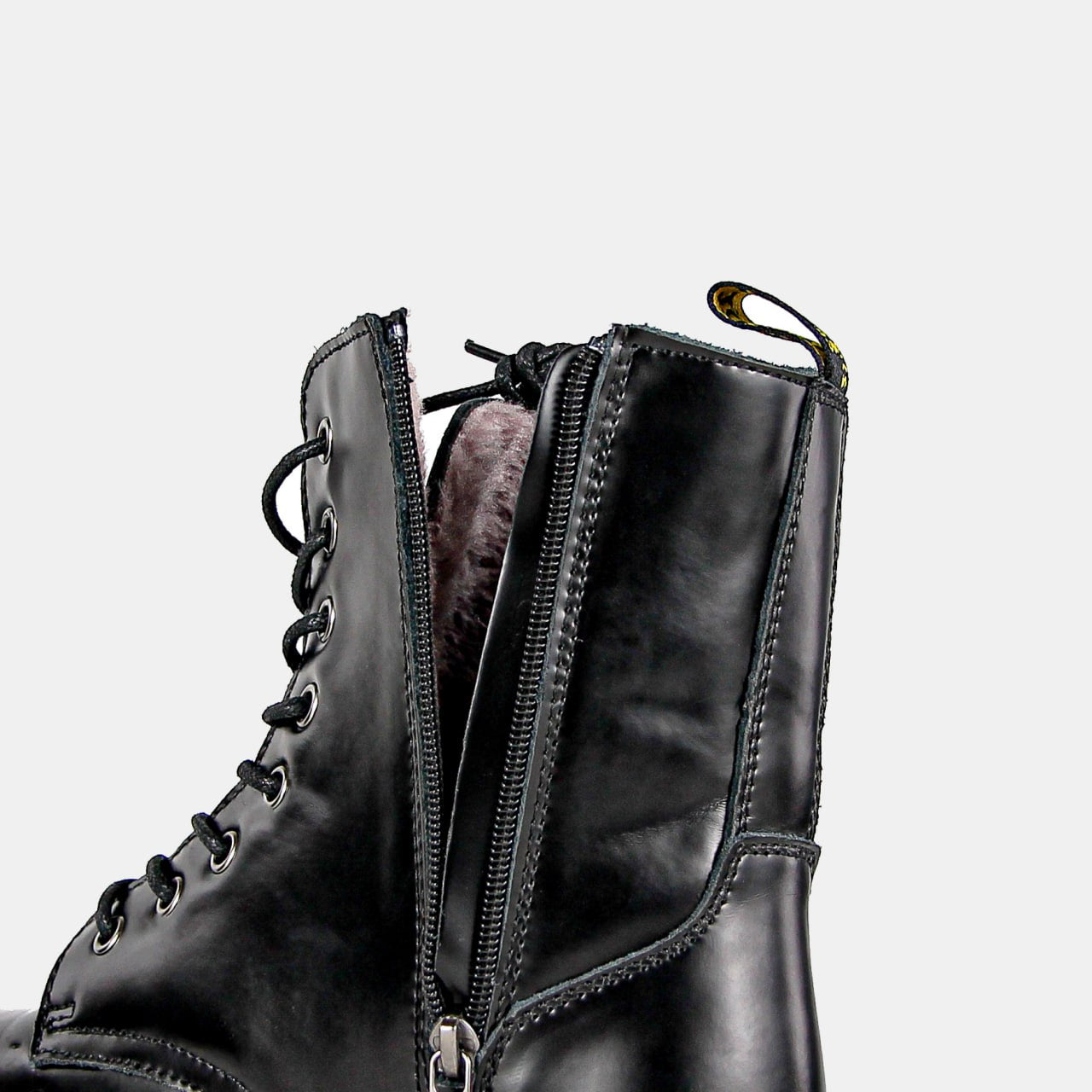 Dr. Martens Jadon Black