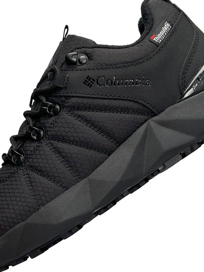 Columbia Facet Low Trinsulate All Black White Termo