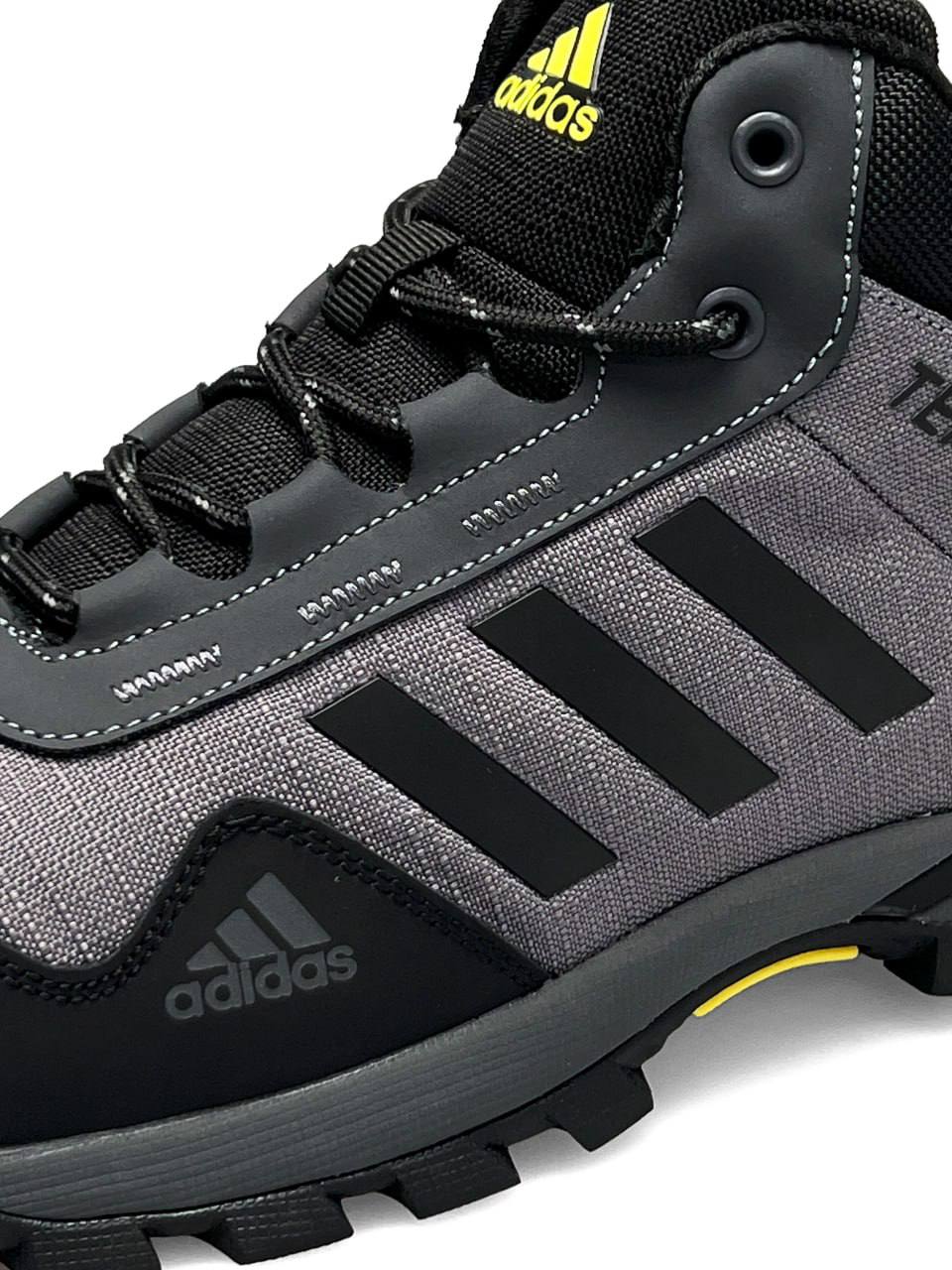 Adidas Terrex Daroga Dark Grey Fur