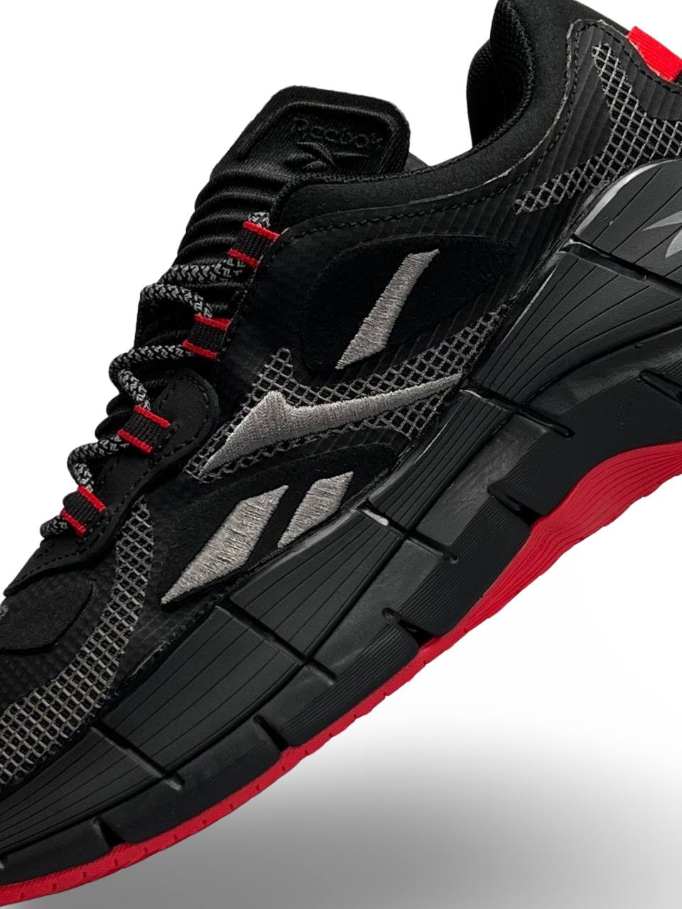 Reebok Zig Kinetica Black Red