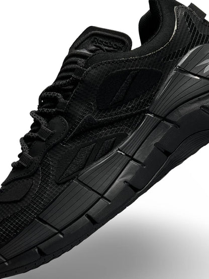 Reebok Zig Kinetica All Black