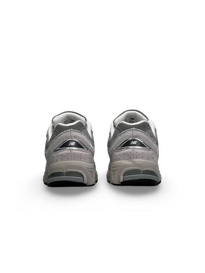 New Balance 2002R Gray