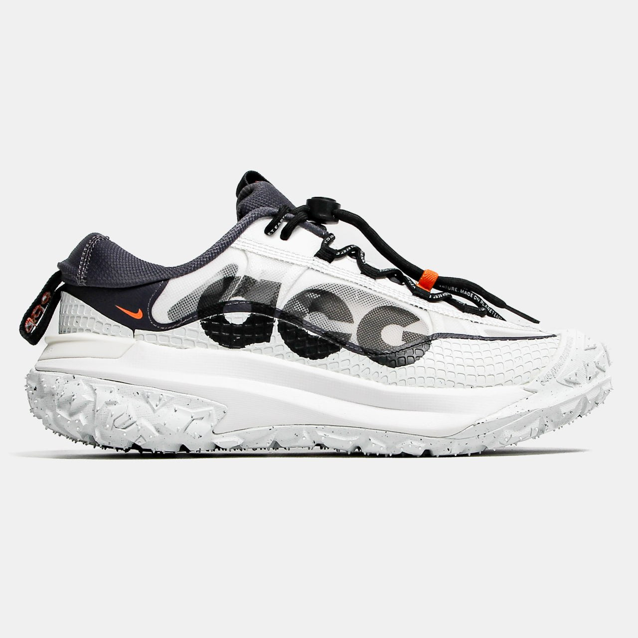 Nike ACG Mountain Fly Low 2 White