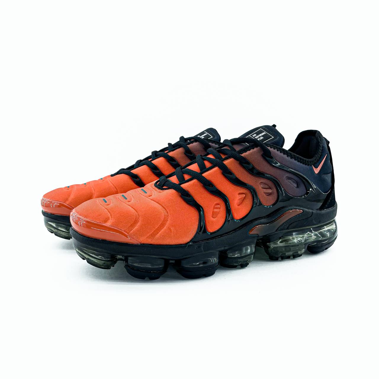 Nike Vapormax Plus Red Black