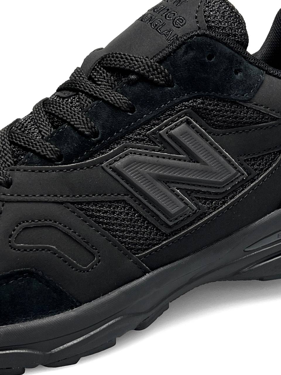 New Balance 920 All Black