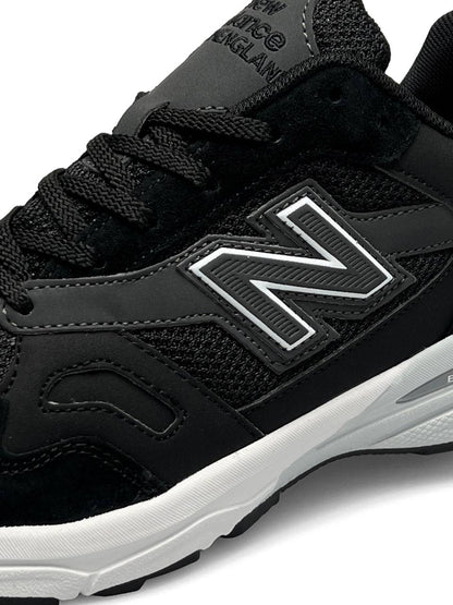 New Balance 920 Black White